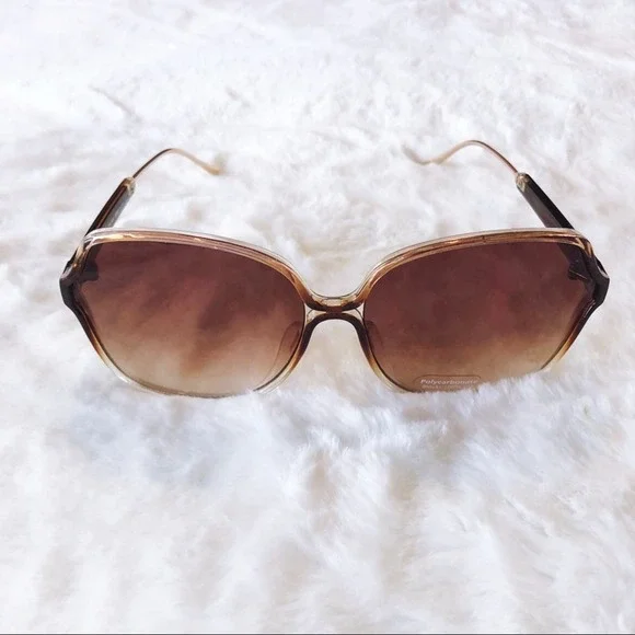 Charlotte Brown Oversized Metal Round Sunglasses - Picture 3 of 8